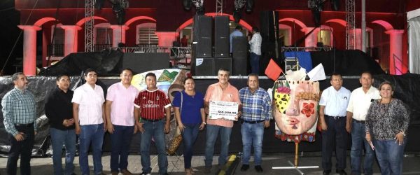 Concurso de caretas gigantes en el Carnaval Tenosique 2025